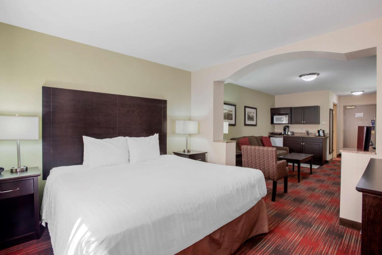 Best Western Plus Red Deer Inn & Suite Luaran gambar