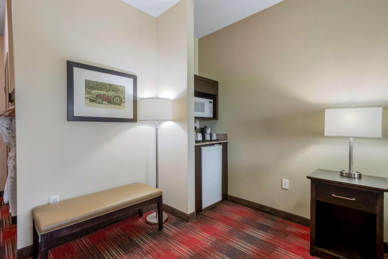 Best Western Plus Red Deer Inn & Suite Luaran gambar